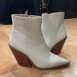 Steve Madden western style booties